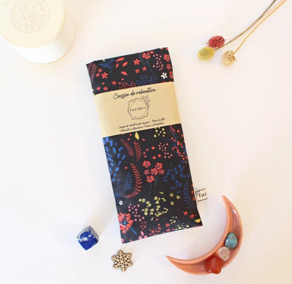 Coffret relaxation Bougie et Coussin pour les yeux – Image 4